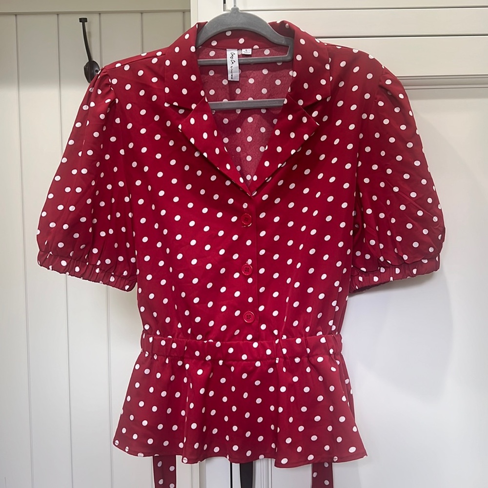 Cozy Co. by Cozy Casual. Size Large. Red with Polka dots.